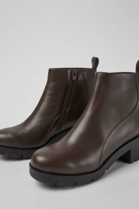 Camper Design Wanda Dark Brown Zip Ankle Boot For Women