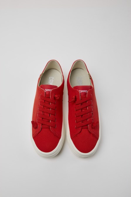 Hoops Exclusive Camper