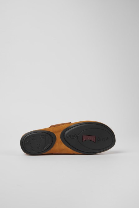 Design Right Brown Nubuck Ballerinas For Women Camper