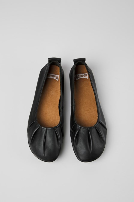Design Right Black Leather Ballerinas For Women Camper