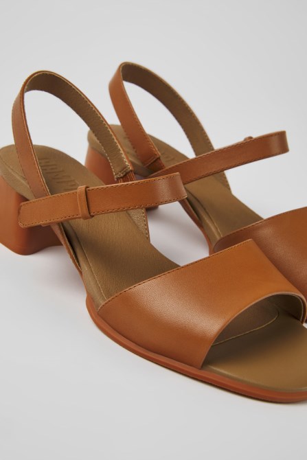 Camper Design Katie Women's Brown Strappy Sandal