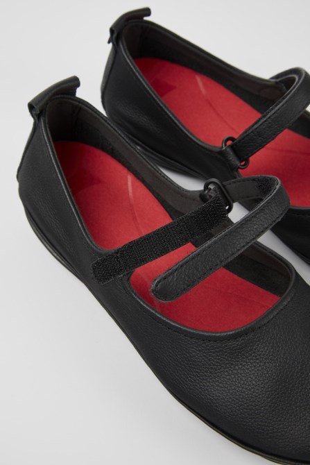 Right Black Leather Ballerina Flats For Women Exclusive Camper