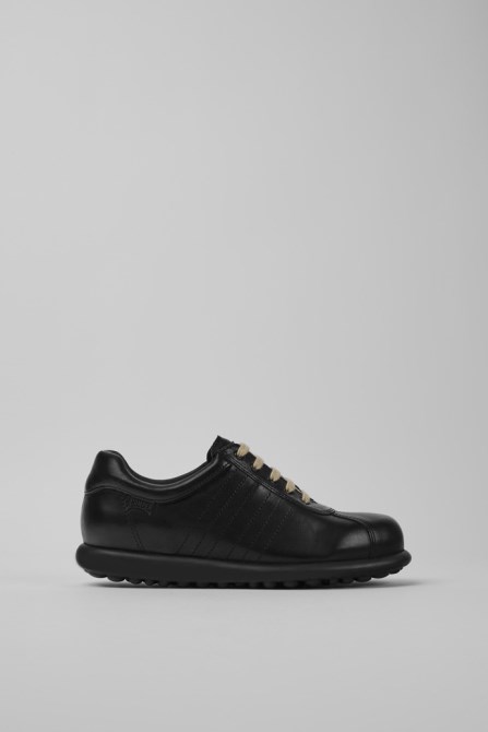 Pelotas Iconic Black Shoe For Women Exclusive Camper