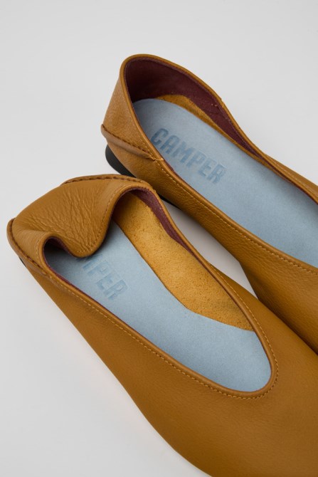 Design Casi Myra Brown Leather Shoes For Women Camper
