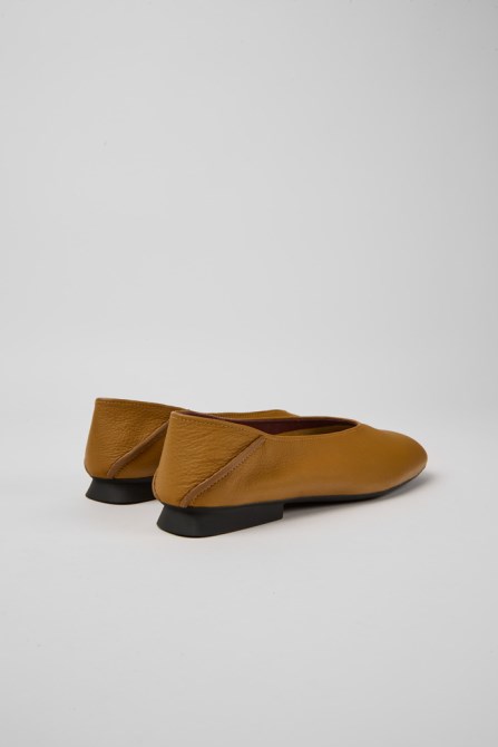 Design Casi Myra Brown Leather Shoes For Women Camper