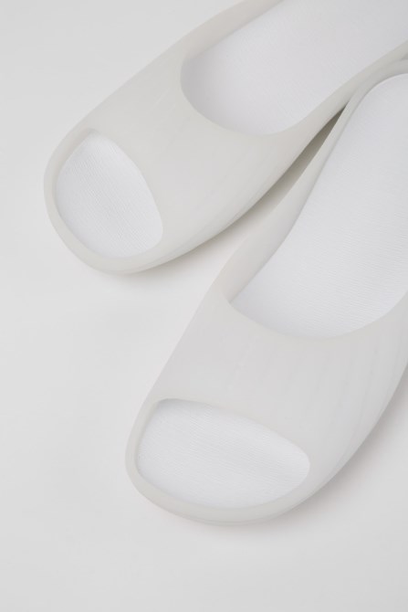 Design Wabi White Monomaterial Sandals For Women Camper
