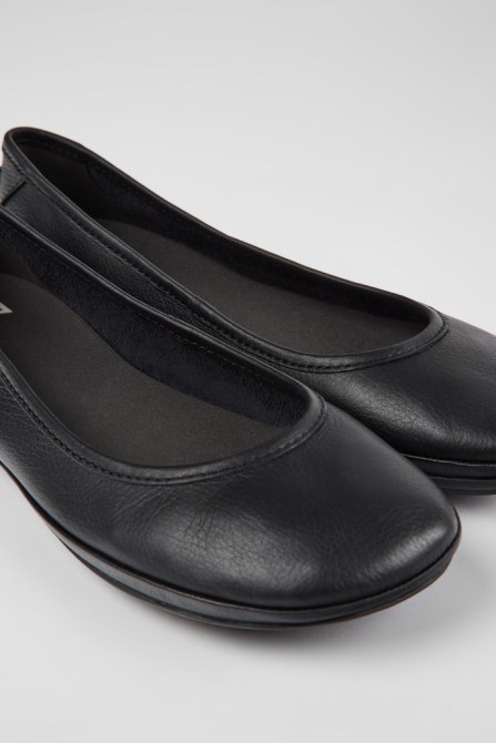 Camper Design Right Black Ballerinas For Women