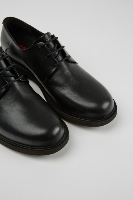 Design Neuman Black Leather Lace-Up Shoes Camper