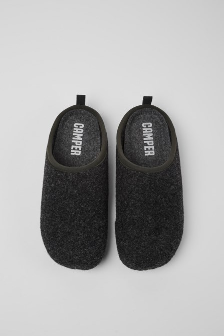 Design Wabi Grey Slippers For Men Camper